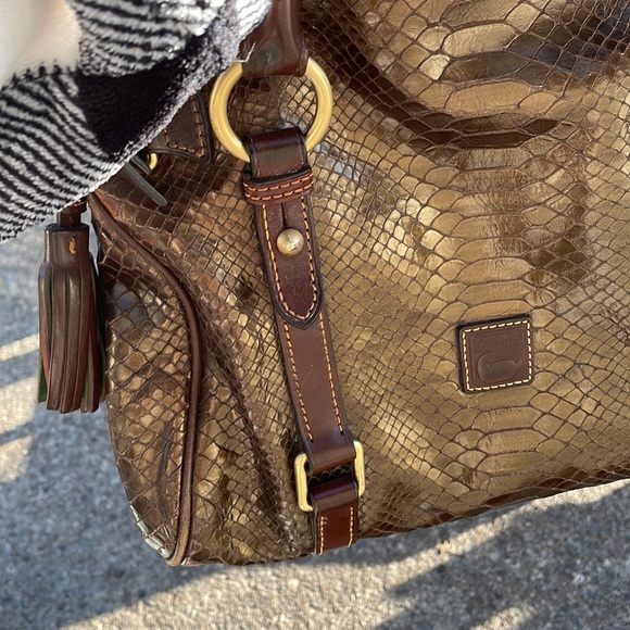 Dooney & Bourke - Picture 12 of 12